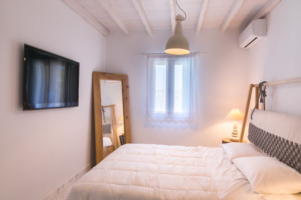 Imarkellis Boutique Villas 13/47