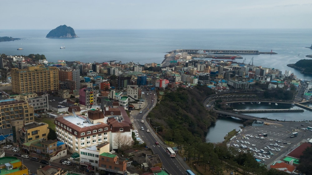 Heyy Seogwipo 60/65