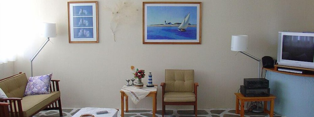 Xenios Faros Apartments 23/36