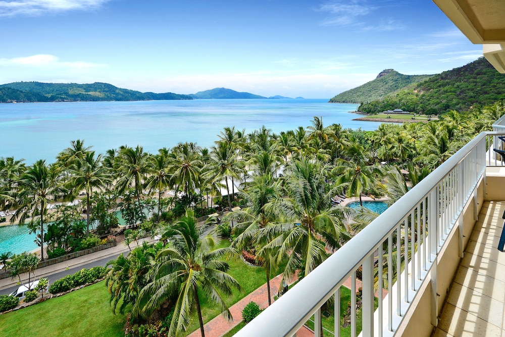 Whitsunday Holiday Apartments 56/59
