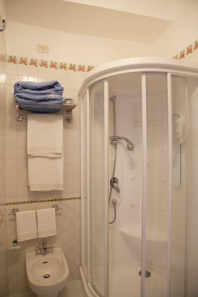 Hotel A Pinnata Lipari 27/33