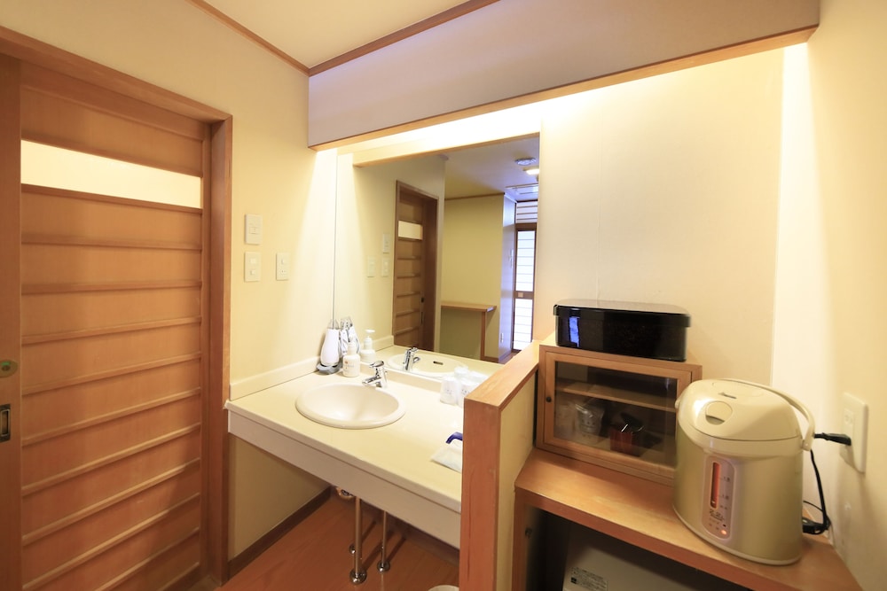 Japanese, Twin Beds, 2 Futon Beds, Mountain View, Outdoor Bath