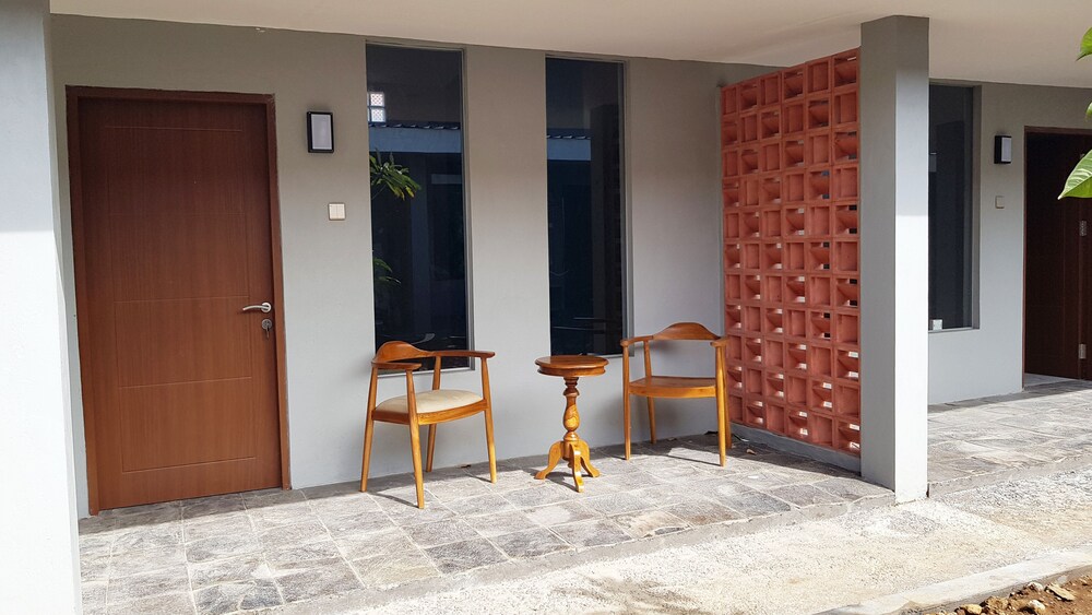 SANUR AGUNG HOTEL 60/77