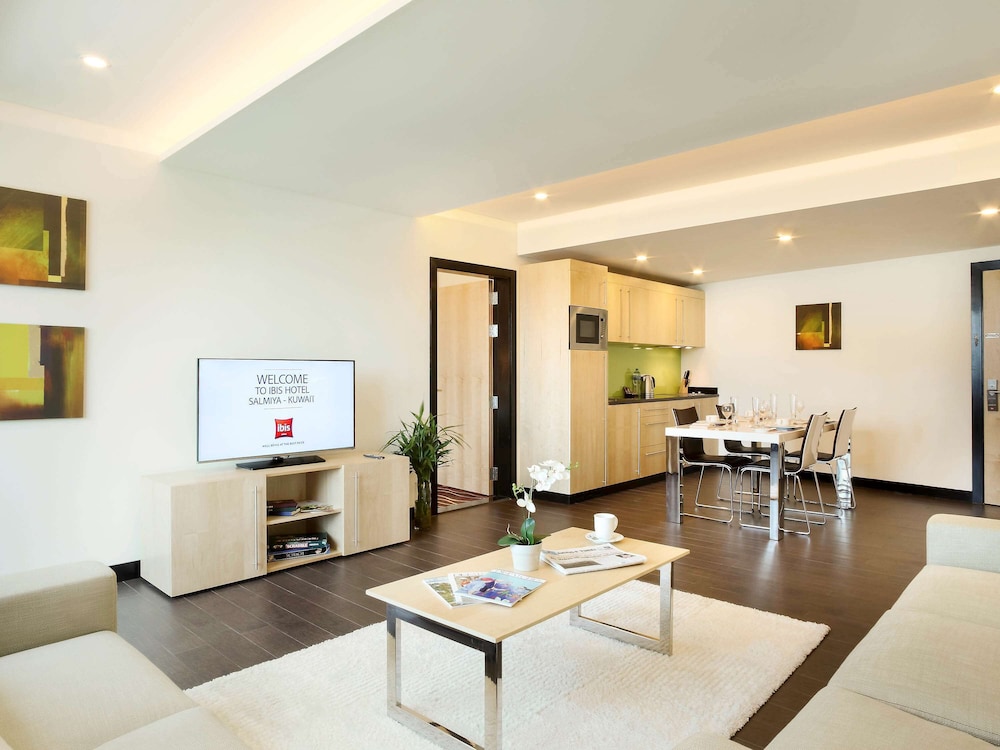 ibis Kuwait Salmiya 48/76