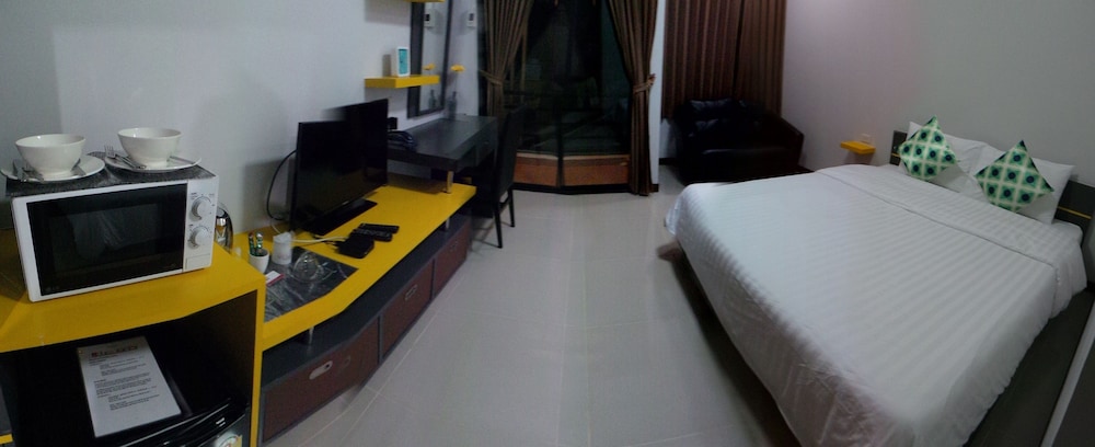 The Icon Service Apartment 19/36