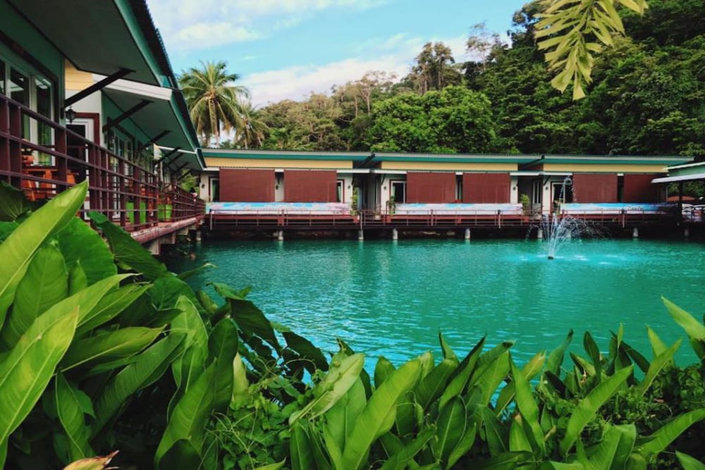 Laketerrace Resort 66/71