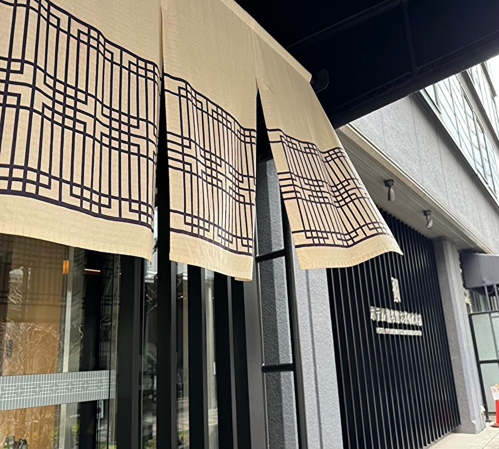 ホテル龍名館お茶の水本店 写真1