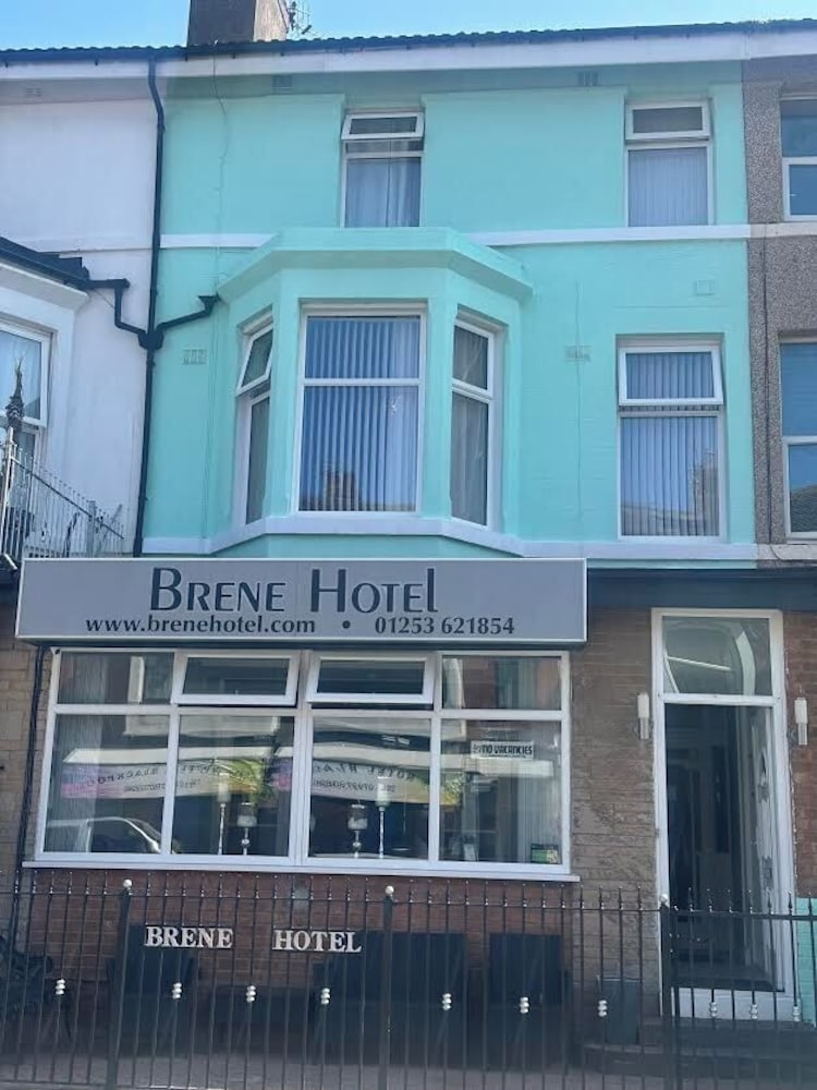 Brene Hotel 4/48
