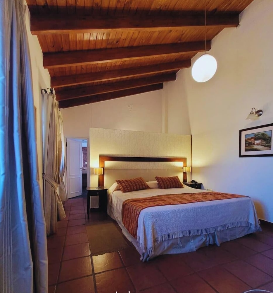 Delvino Boutique Hotel 13/56