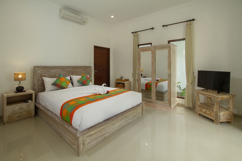 Pondok Ayu Shanti 4/16