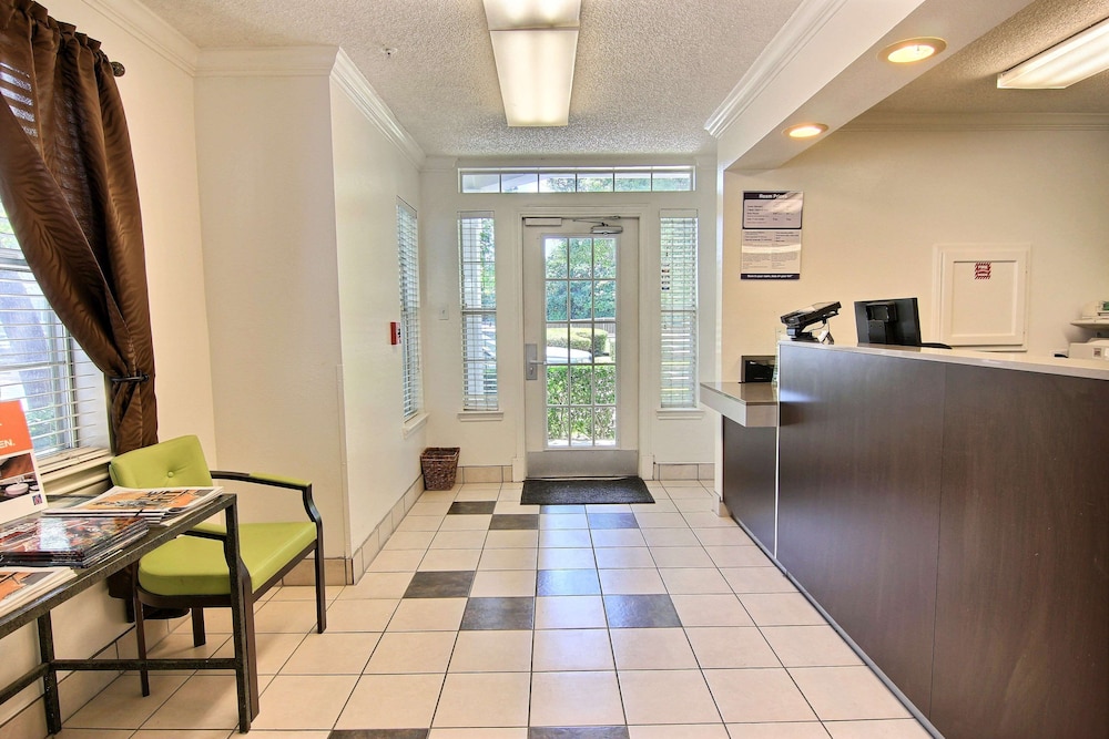 Studio 6 Extended Stay - Austin, TX - Northwest 11/49