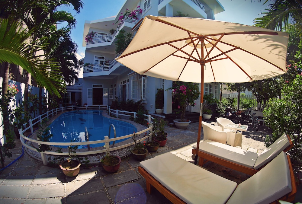 The Moon Villa Hoi An 8/68
