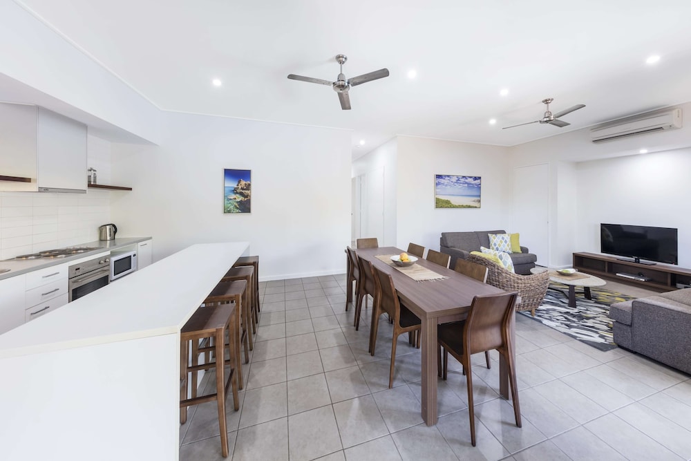 Oaks Cable Beach Resort 47/53