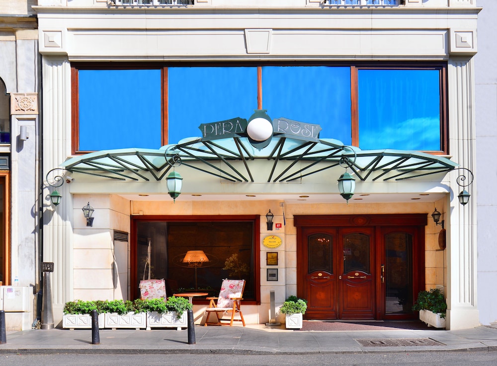 Pera Rose Hotel 5/78