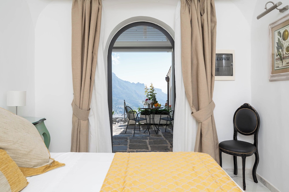 Villa Amore 26/50
