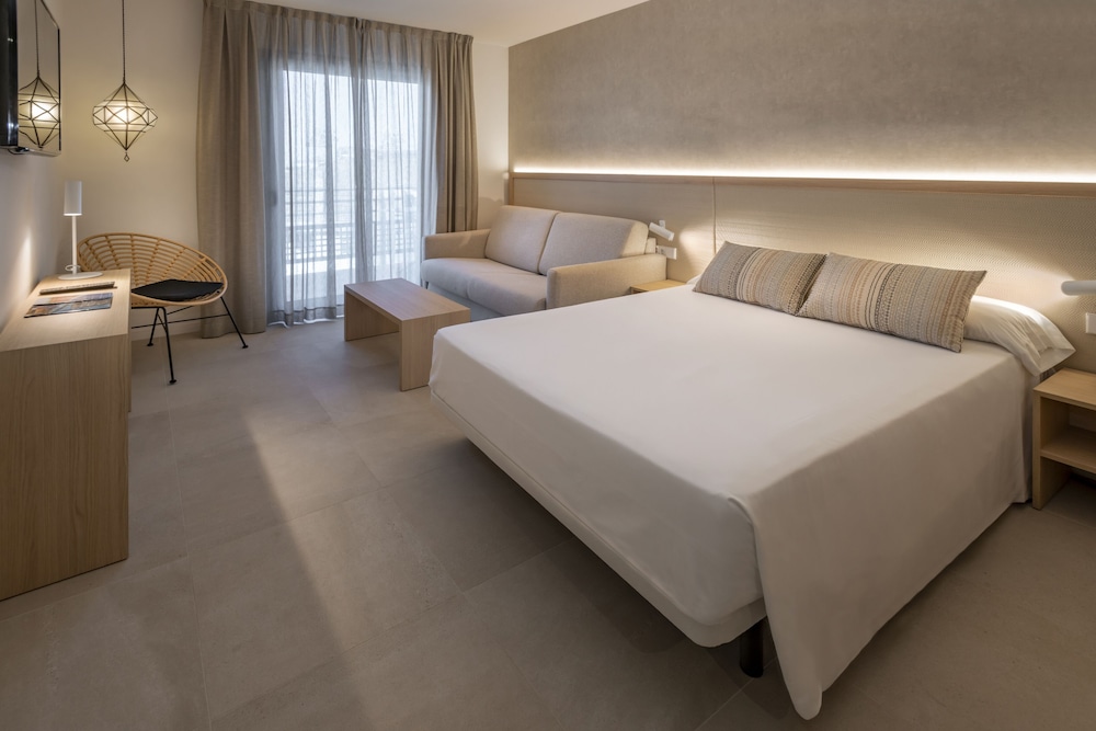 Hotel Alhambra 12/50