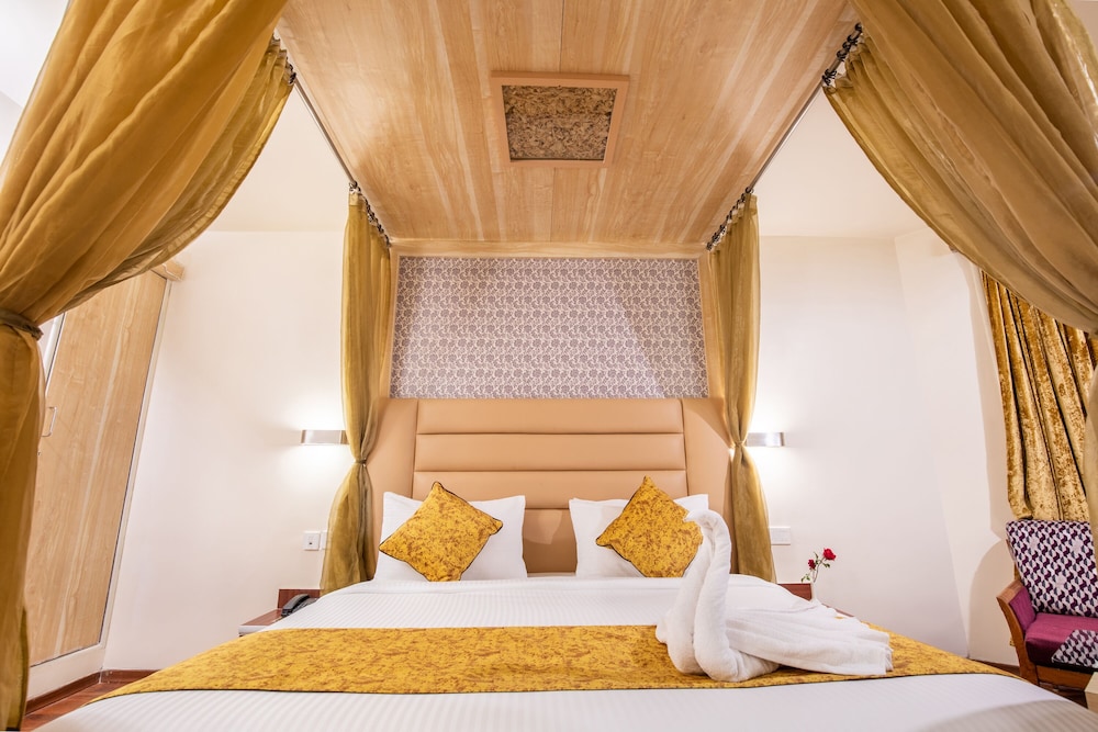HOTEL PLEASANT STAY 13/34