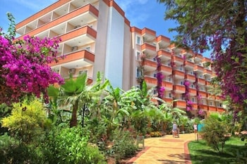 Club Dizalya 36/45