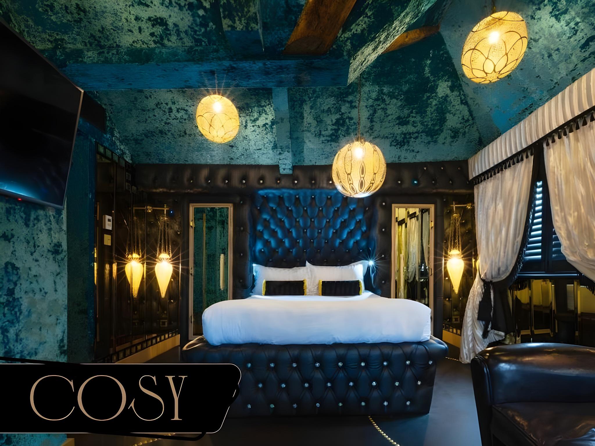 Crazy Bear Hotel Beaconsfield 4/46