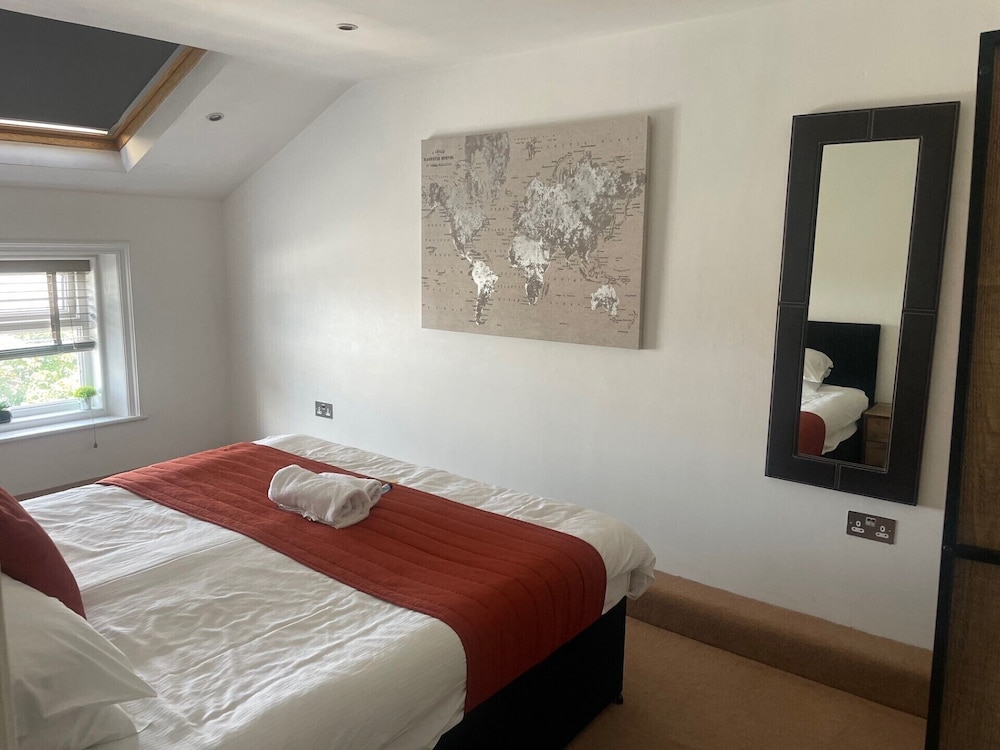Beach House 3 Bed Penthouse Apartment 13/50