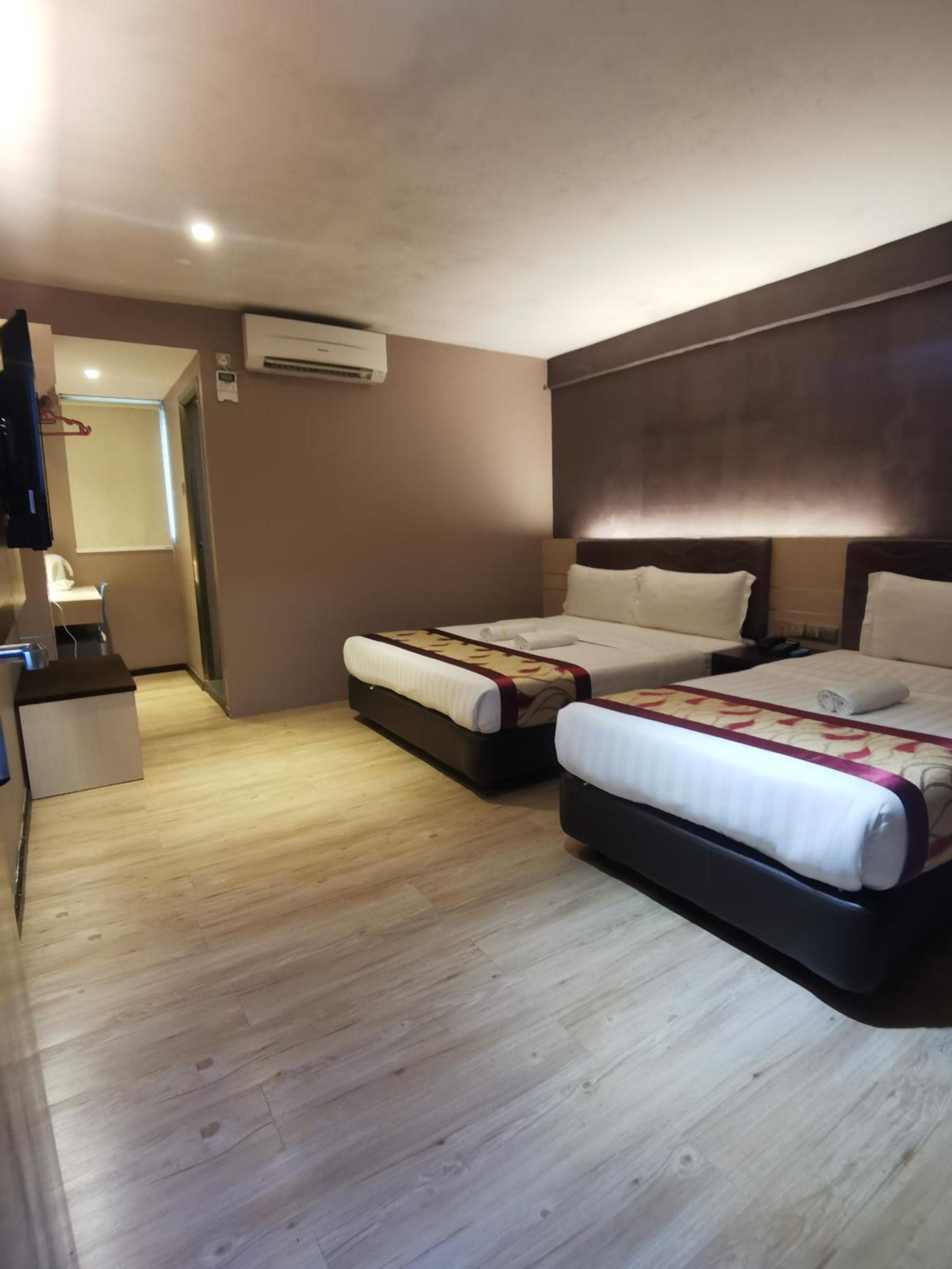 Palace Inn Miri 29/33