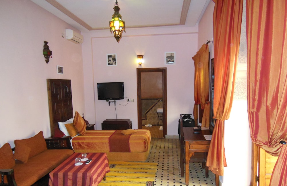 Riad Ahlam 19/33
