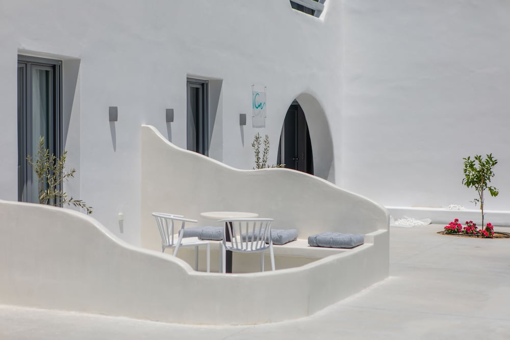 Crystal Mare Suites 6/33
