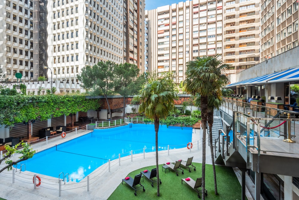 Melia Castilla Hotel 76/81