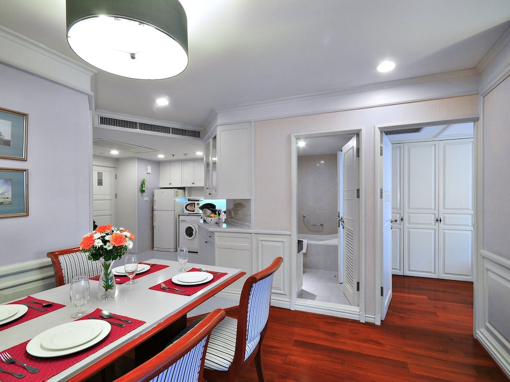 Centre Point Hotel Sukhumvit 10 44/114