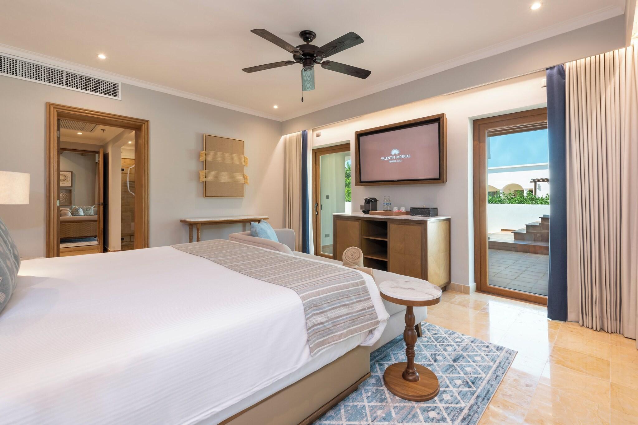 Suite, King Bed
