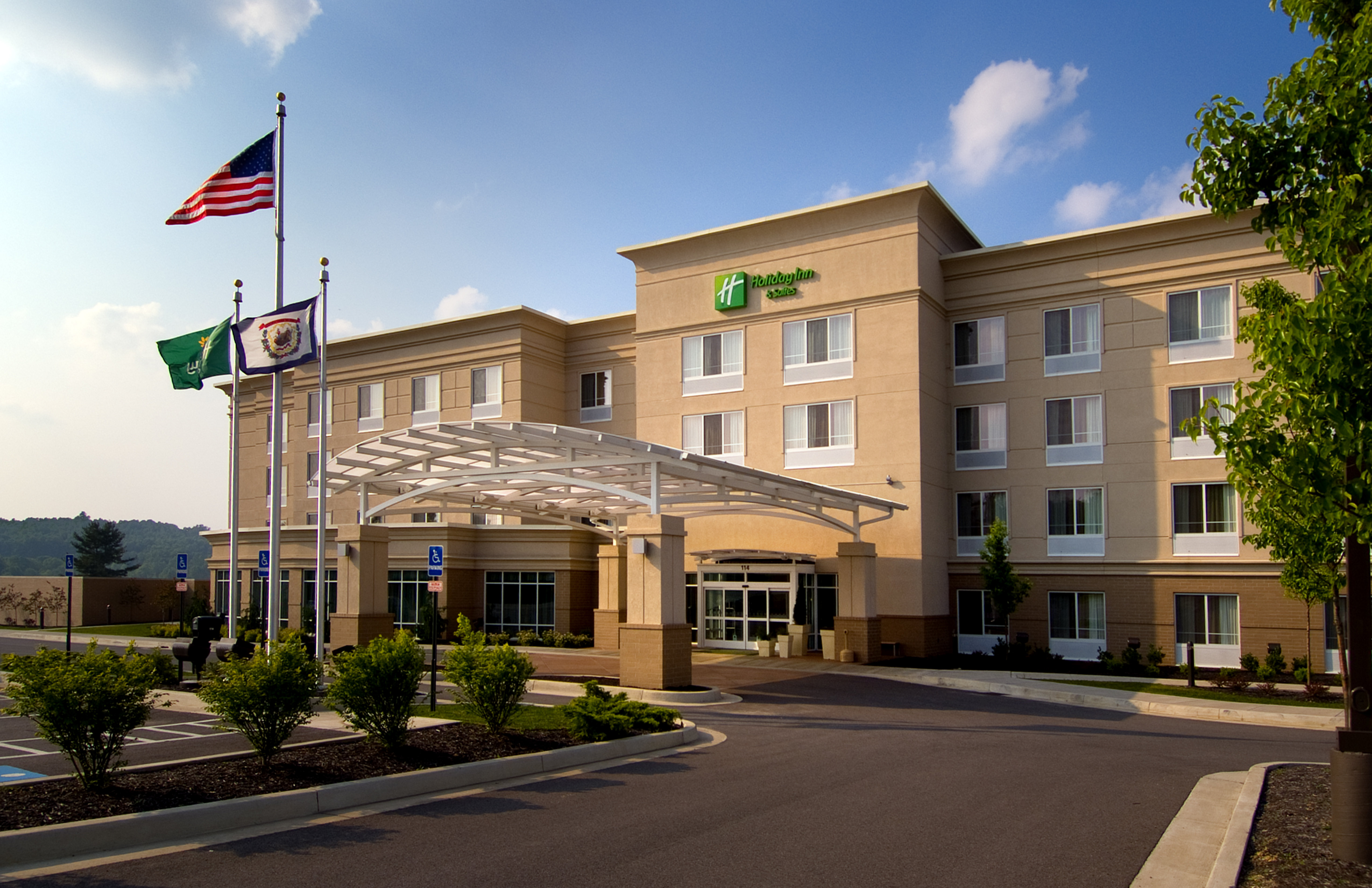 Holiday Inn Hotel & Suites Beckley 57/58