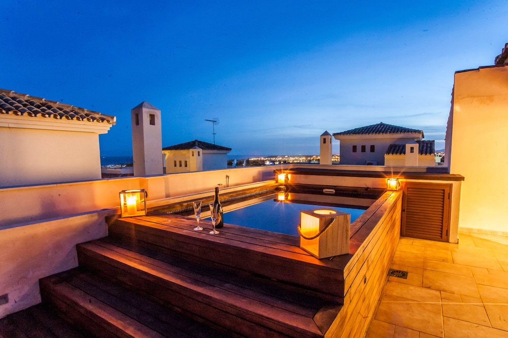 Medina Luxury Penthouse 9/23
