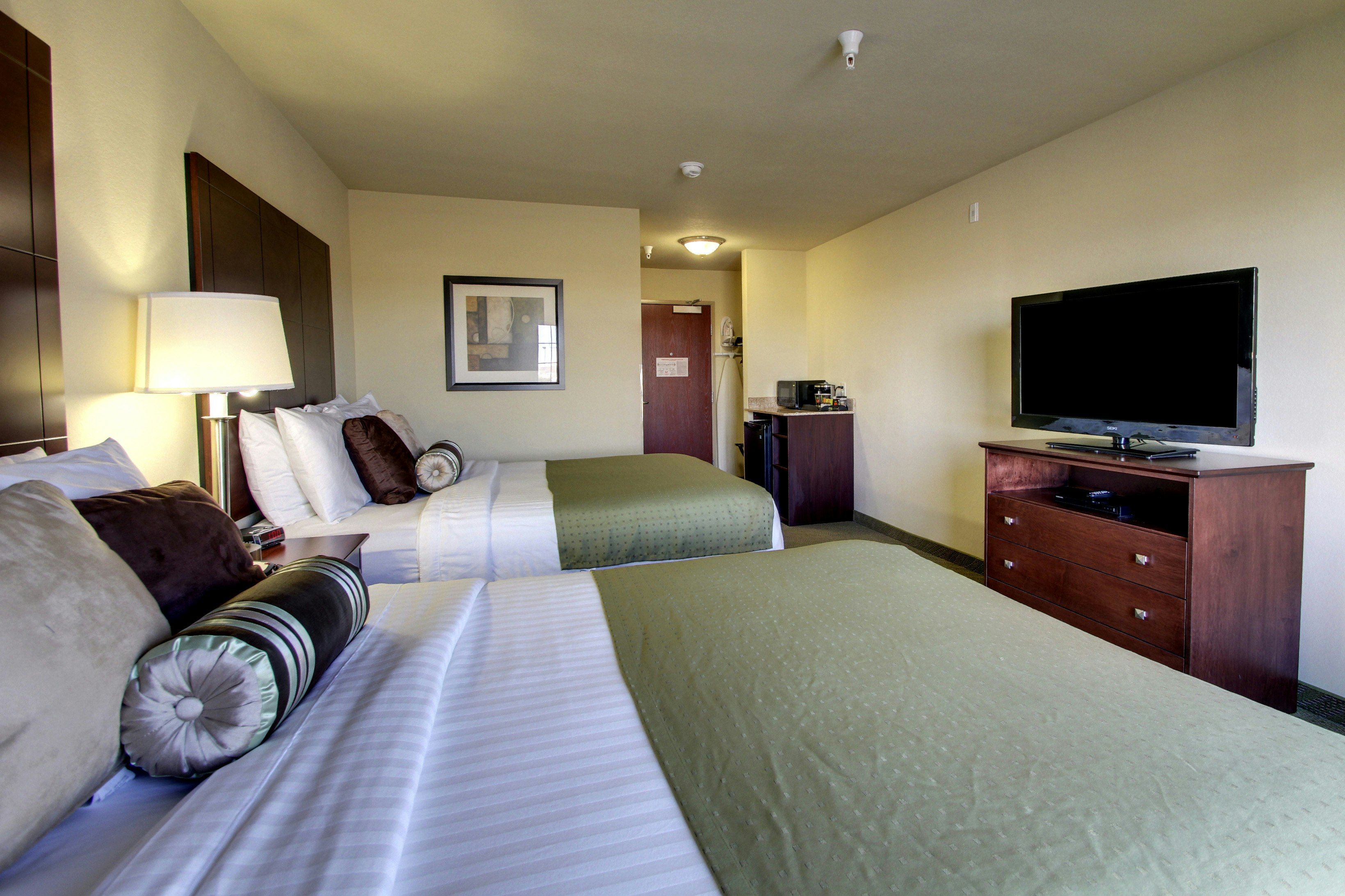 Cobblestone Hotel Wayne 20/44