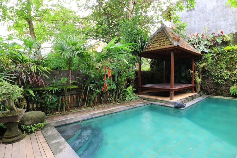 Pering Bungalow 55/60