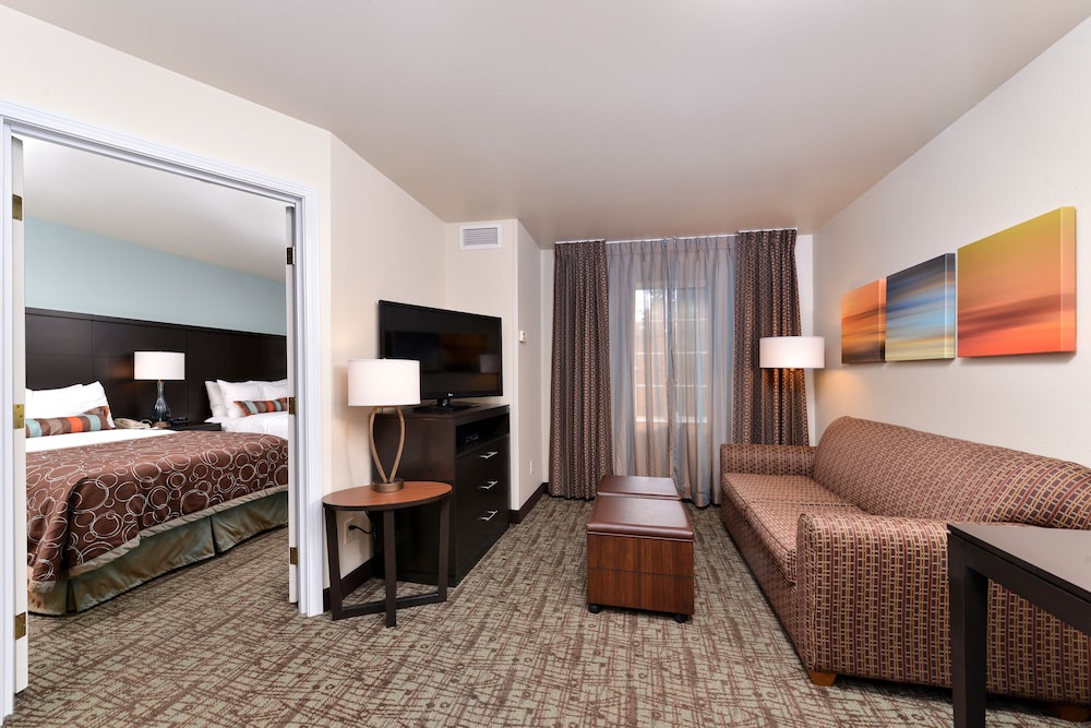 Staybridge Suites Sioux Falls At Empire Mall 37/54