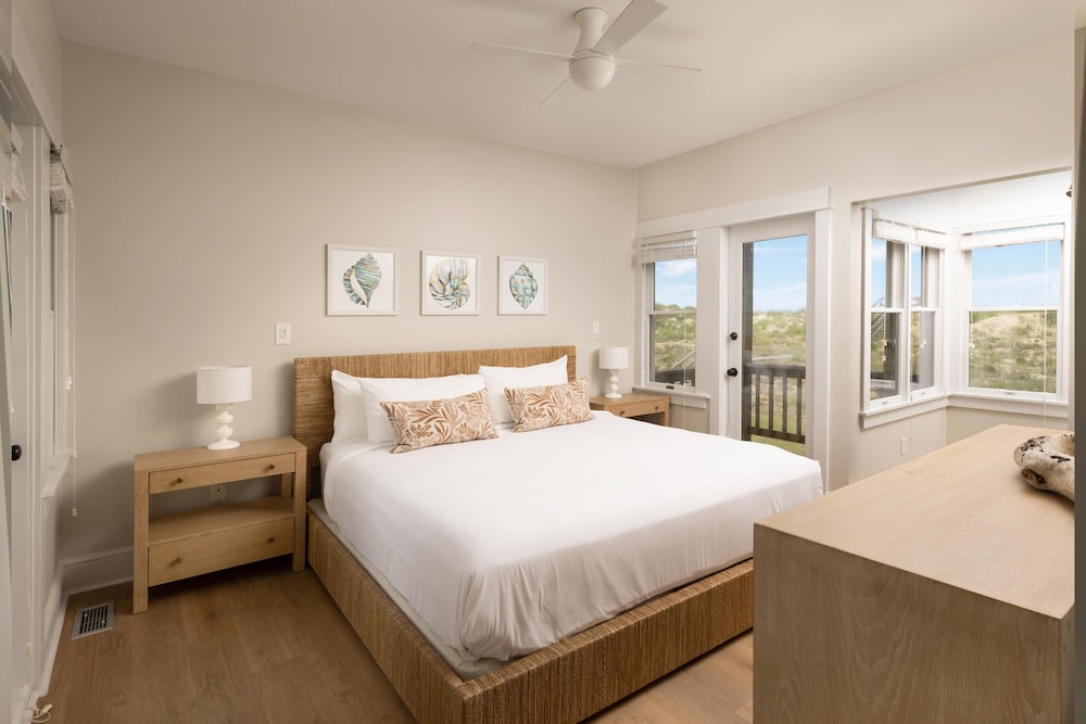 6 Bedrooms, Residence, House, 2 King Beds, 1 Queen and 1 Single Bed, Sofa