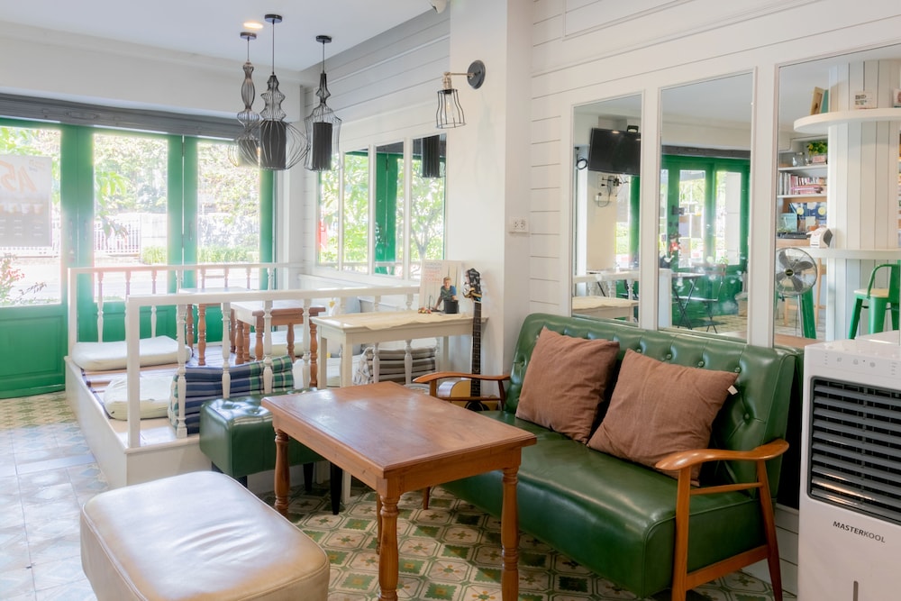 Ratana Boutique Hostel 7/18