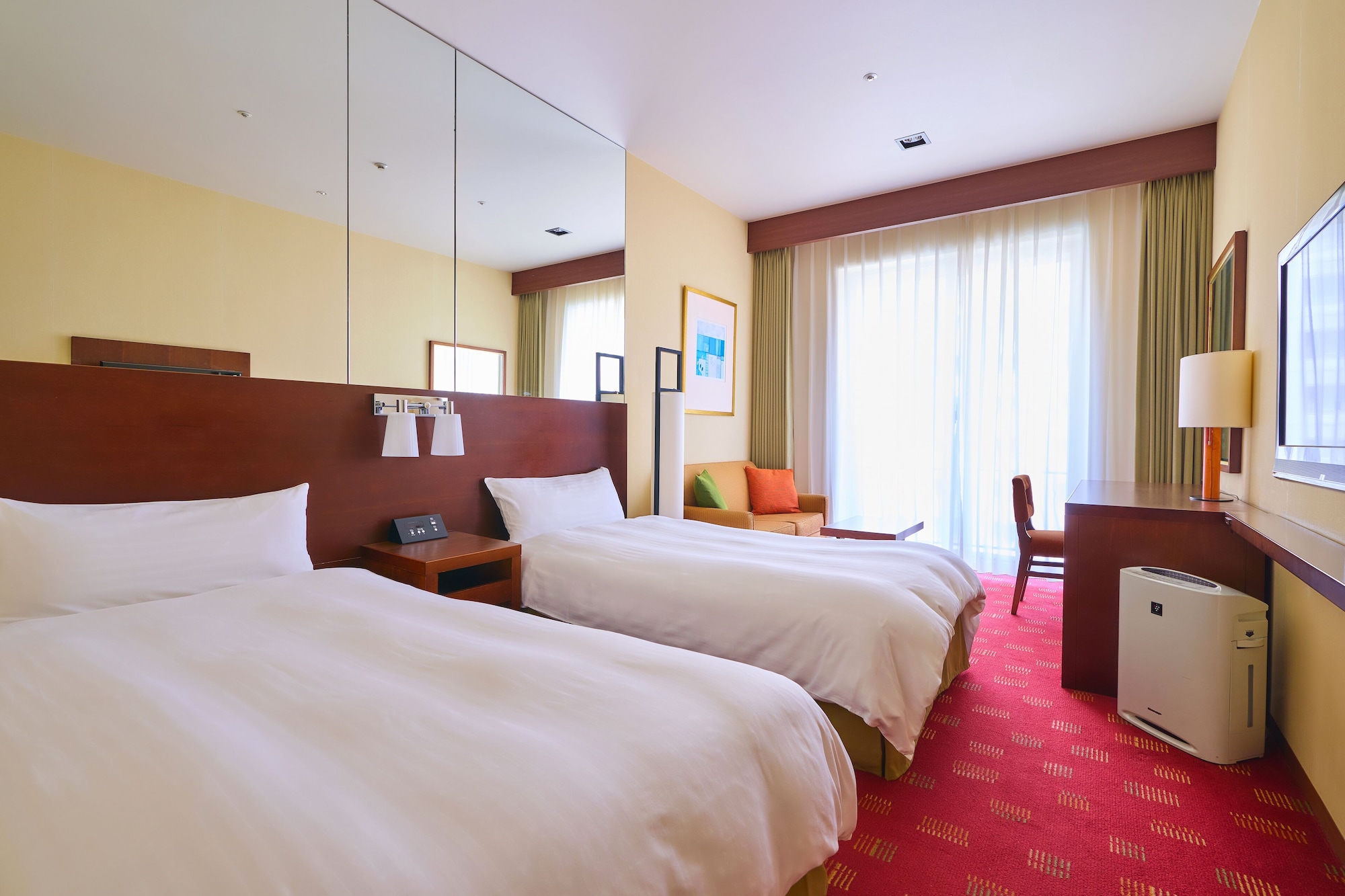 South Wing Twin Room