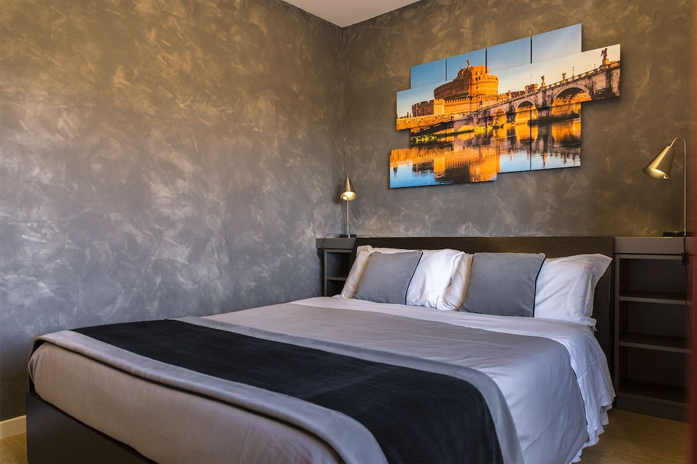 Top Floor Trastevere 5/30
