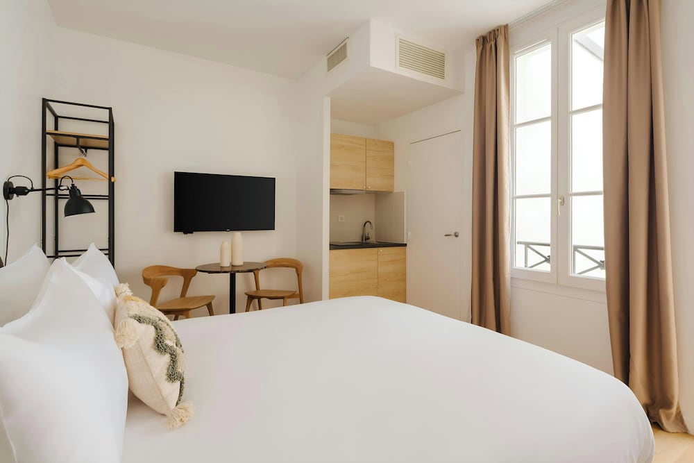 Quintinie Hotel 15th Arrondissement, Sonder by Marriott Bonvoy 20/50