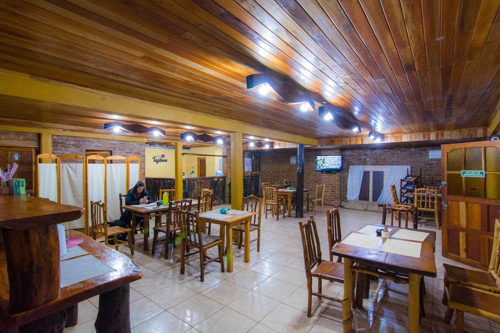 Posada los Tajibos 46/53