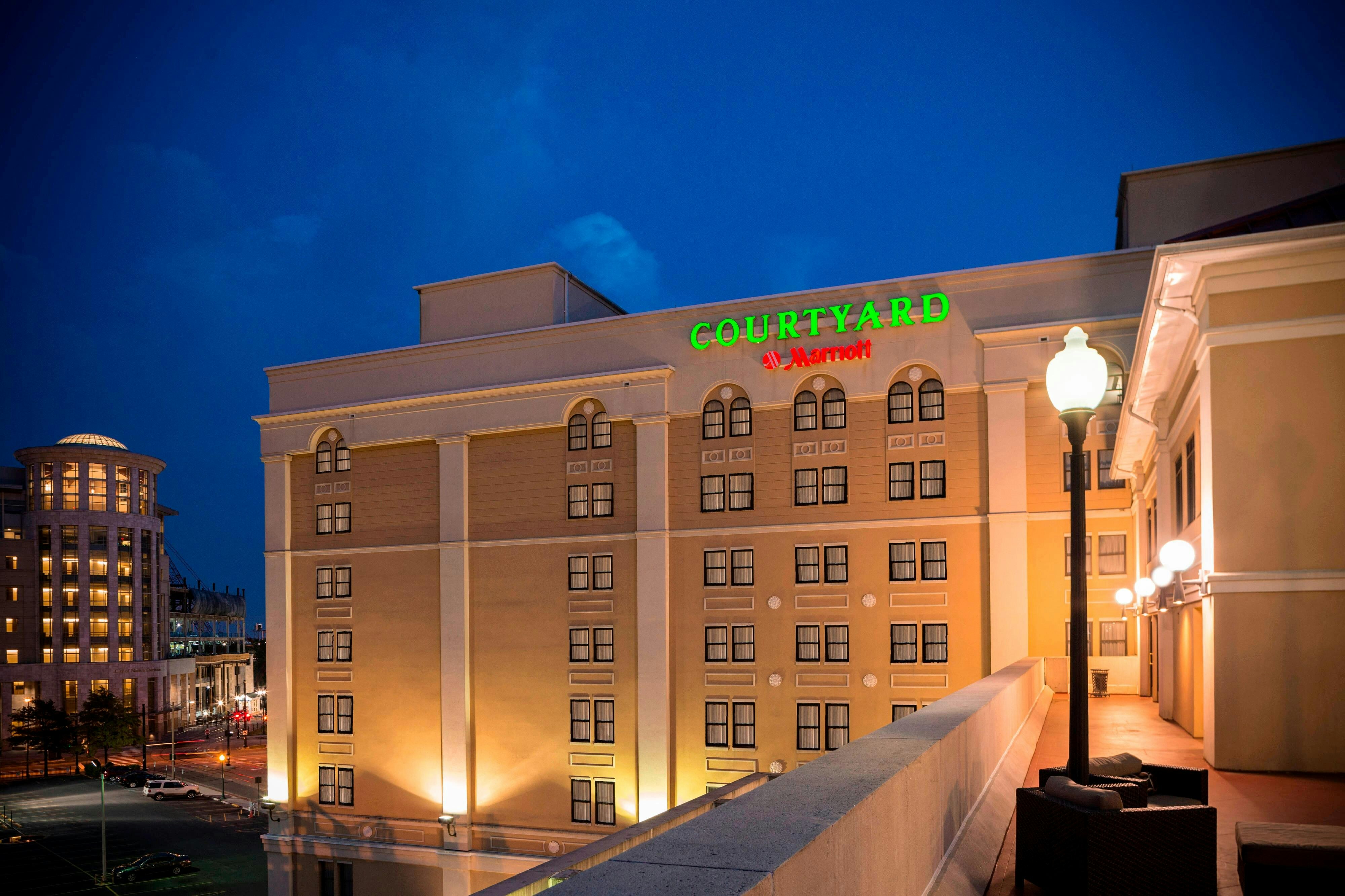 Courtyard by Marriott Norfolk Downtown 2/44