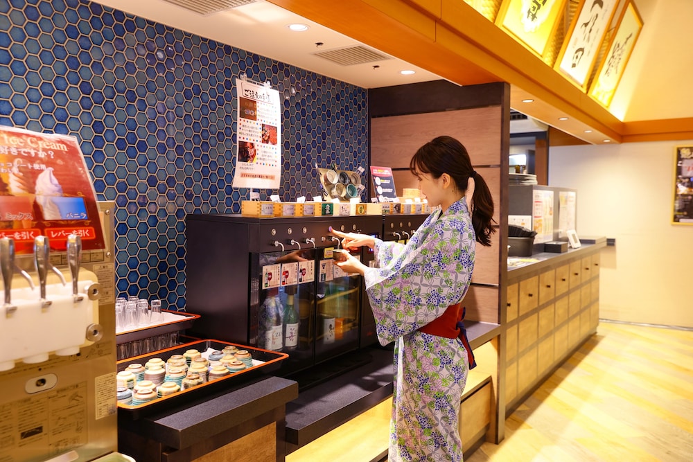 Ooedo Onsen Monogatari Premium Shiomiso 6/50