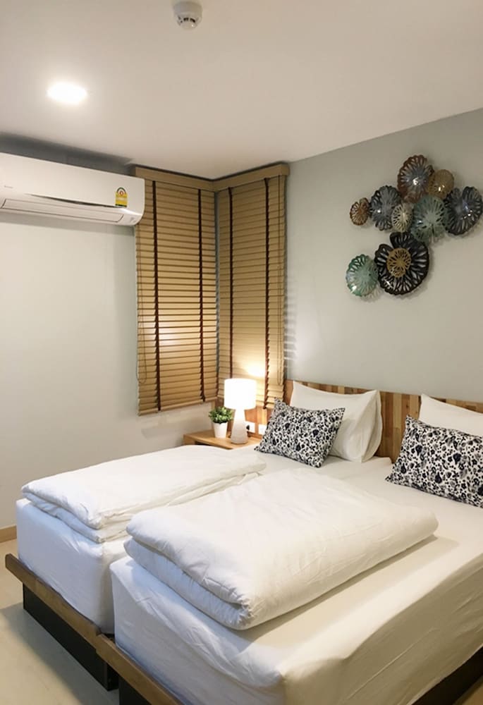 Bangkok Saran Poshtel 18/64
