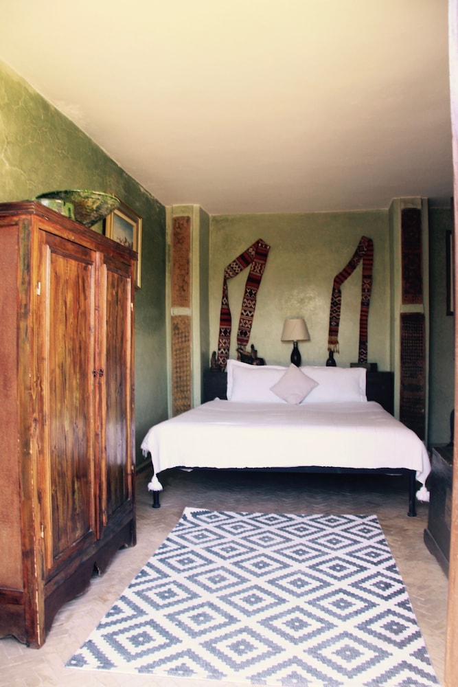 Riad Dama 17/62