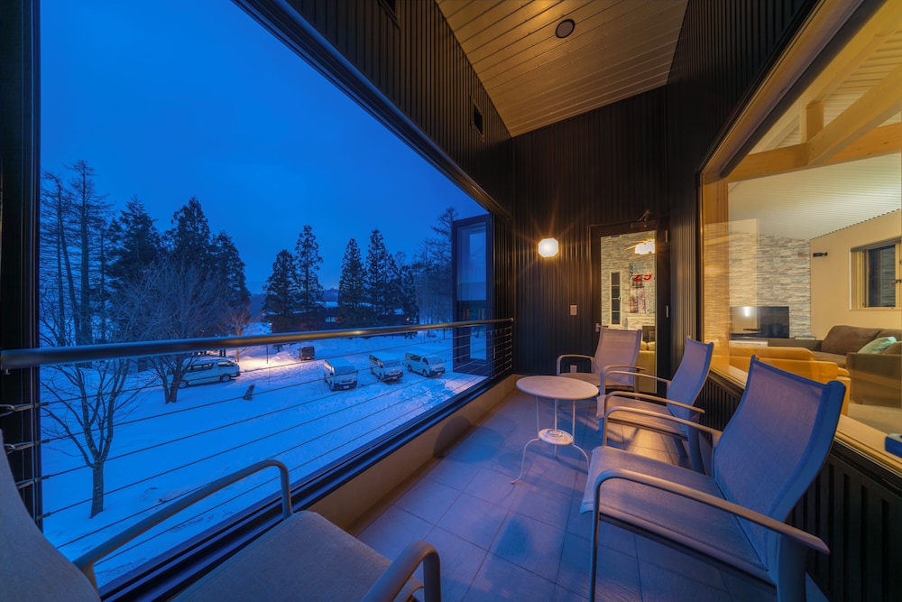 Powdersuites 21/45