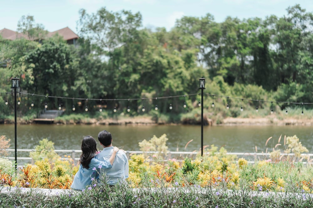 USABAI Riverside Boutique Hotel 46/49