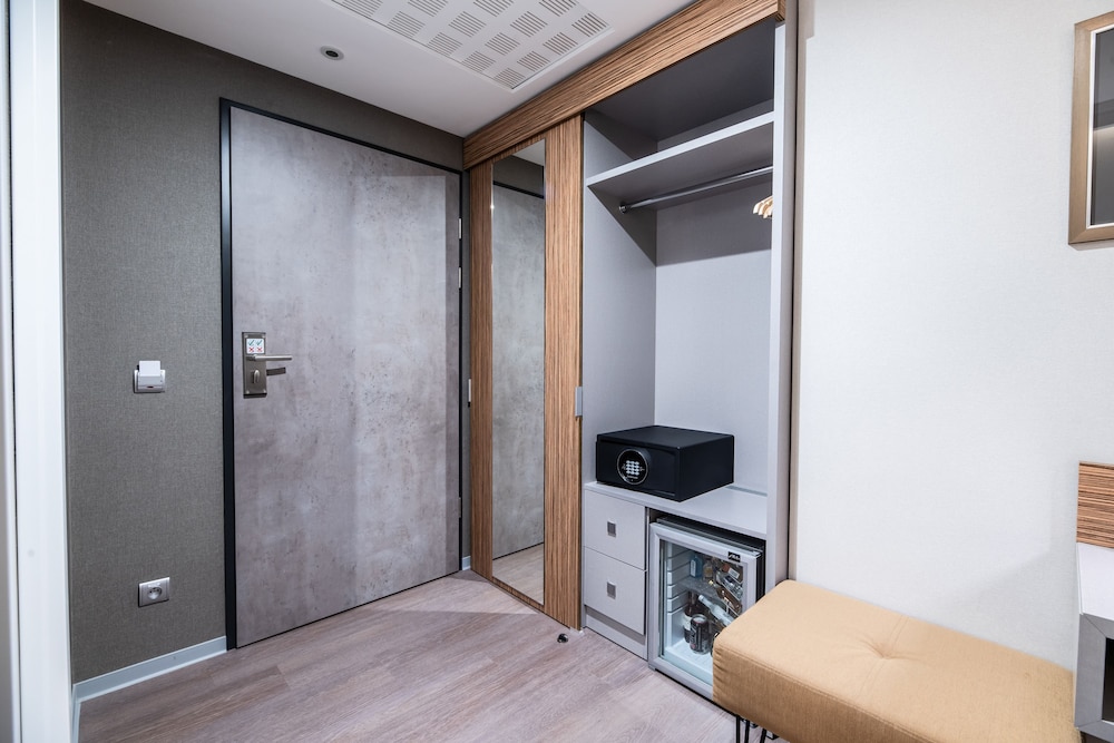 Perfect Hotel 26/55