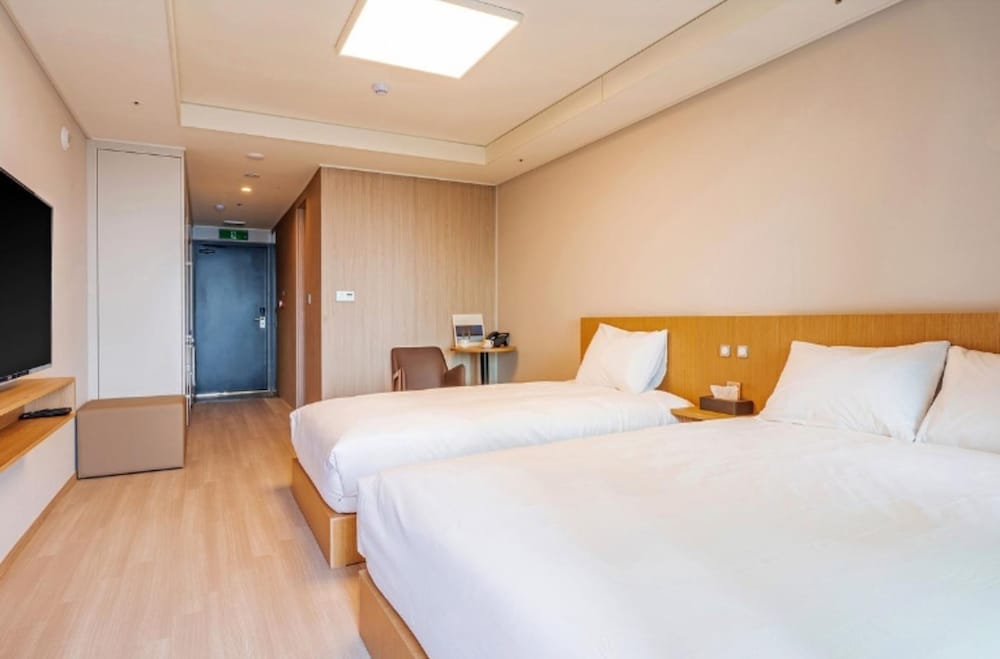 Sokcho I Park Suite Hotel and Resort 16/46