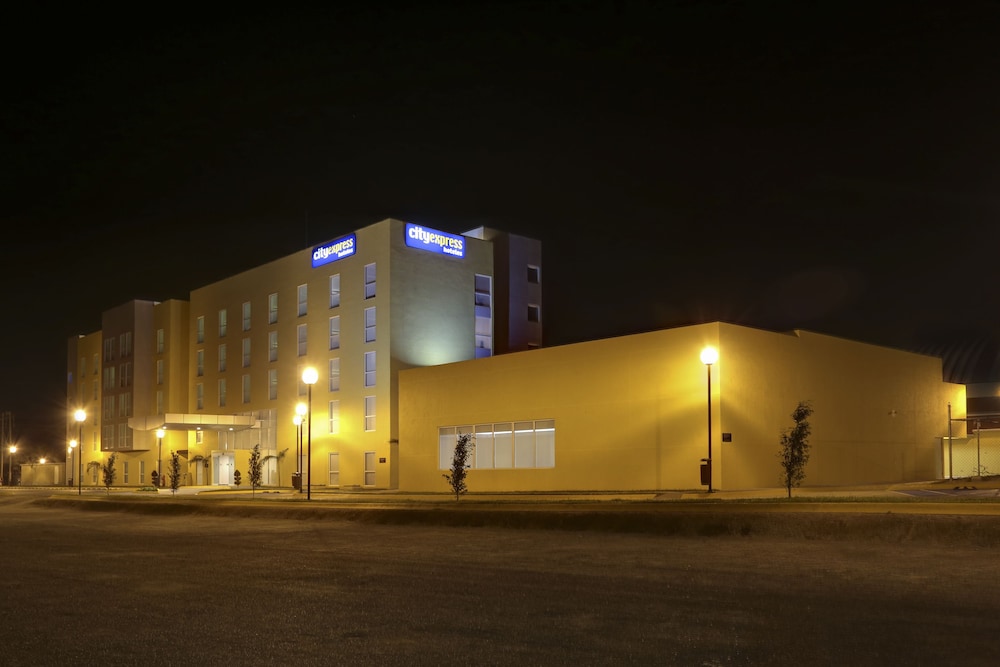 City Express by Marriott Salina Cruz 3/50